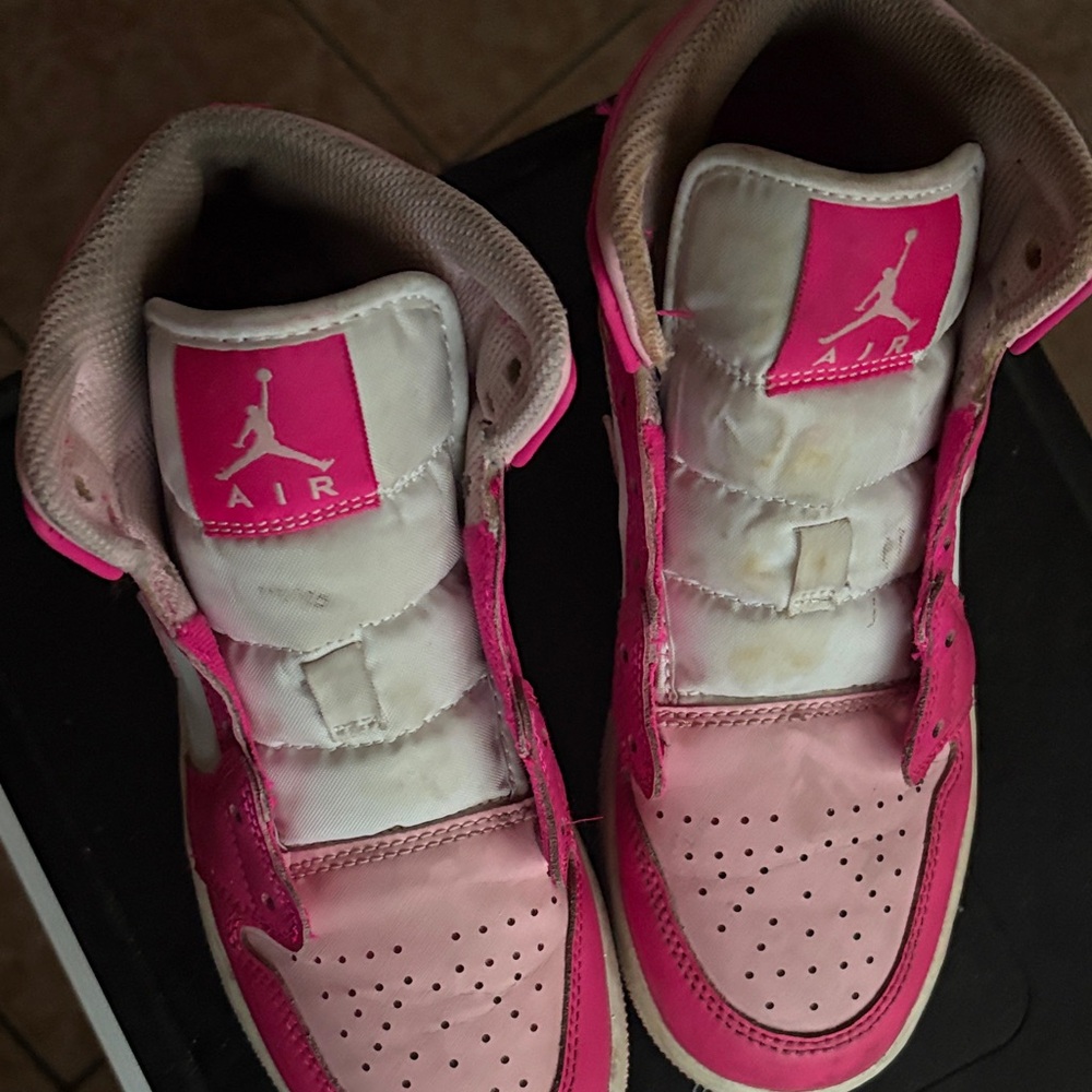 Jordan Kids Pink and White Sneakers
